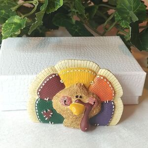 Vintage Thanksgiving Pin. Cute addition to any outfit! Little turkey.